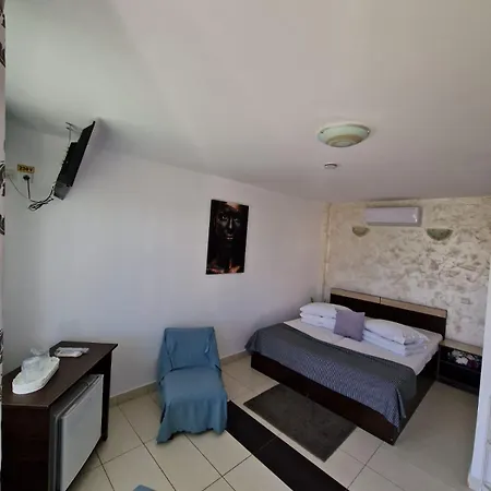 Vilele Bianca Доуэ-Май