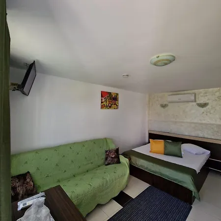 Vilele Bianca Проживание в семье