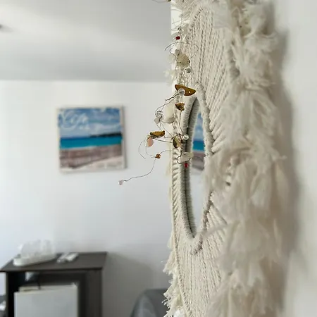 Проживание в семье Vilele Bianca Доуэ-Май