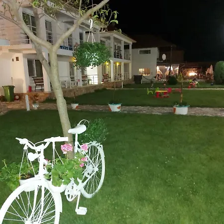 Vilele Bianca منزل للإقامة دووا مايْ