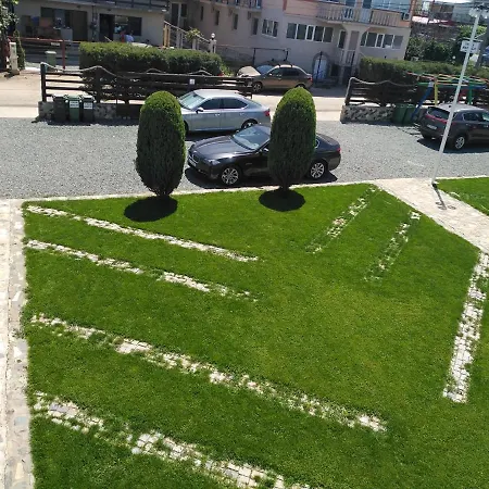 Gazde/Camere de închiriat Vilele Bianca *