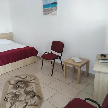 Gazde/Camere de închiriat Vilele Bianca