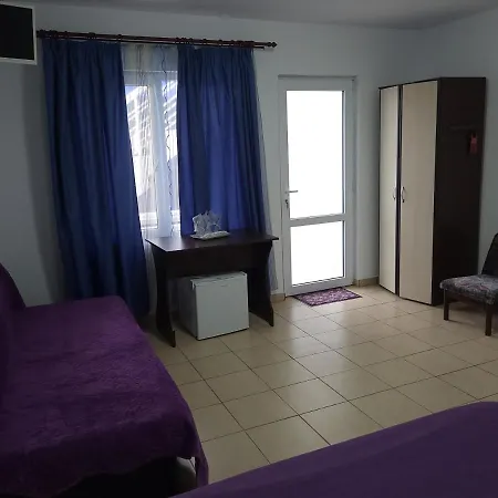 Gazde/Camere de închiriat Vilele Bianca