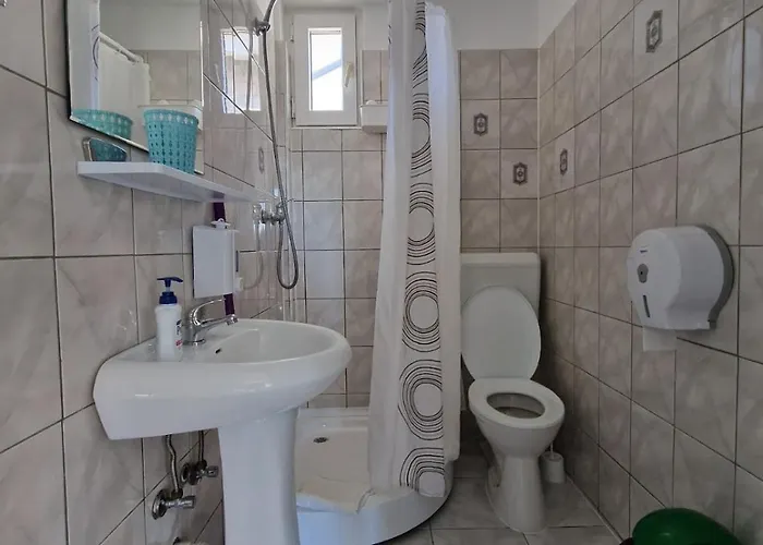 Vilele Bianca * Două Mai