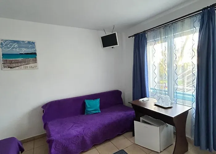 Ubytování v soukromí Vilele Bianca *