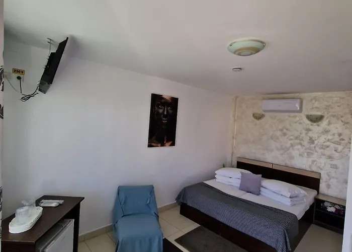 Vilele Bianca Două Mai